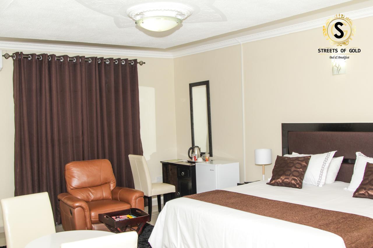 Streets Of Gold Guest House Gaborone Bagian luar foto
